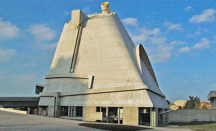 Site Le Corbusier à FIRMINYcorbusier-.jpg